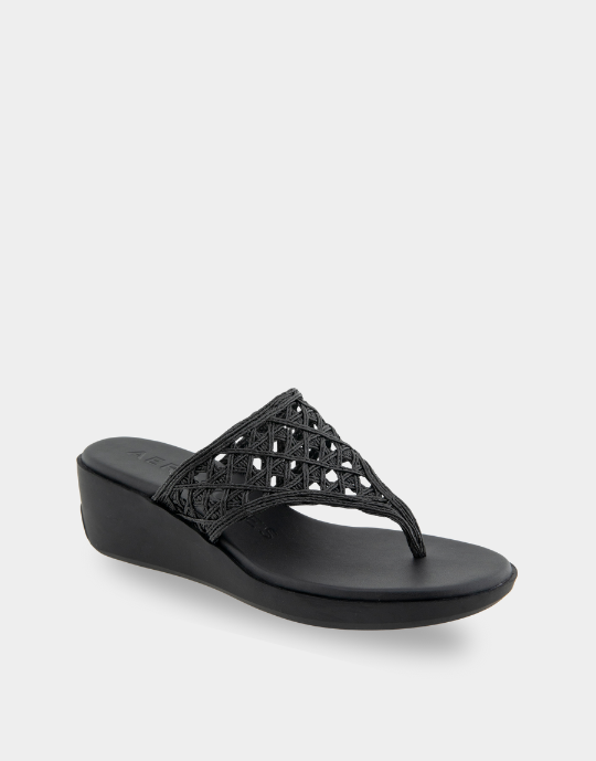 Ivie Black Raffia