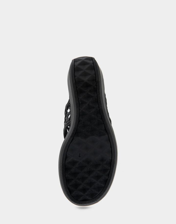 Ivie Black Raffia